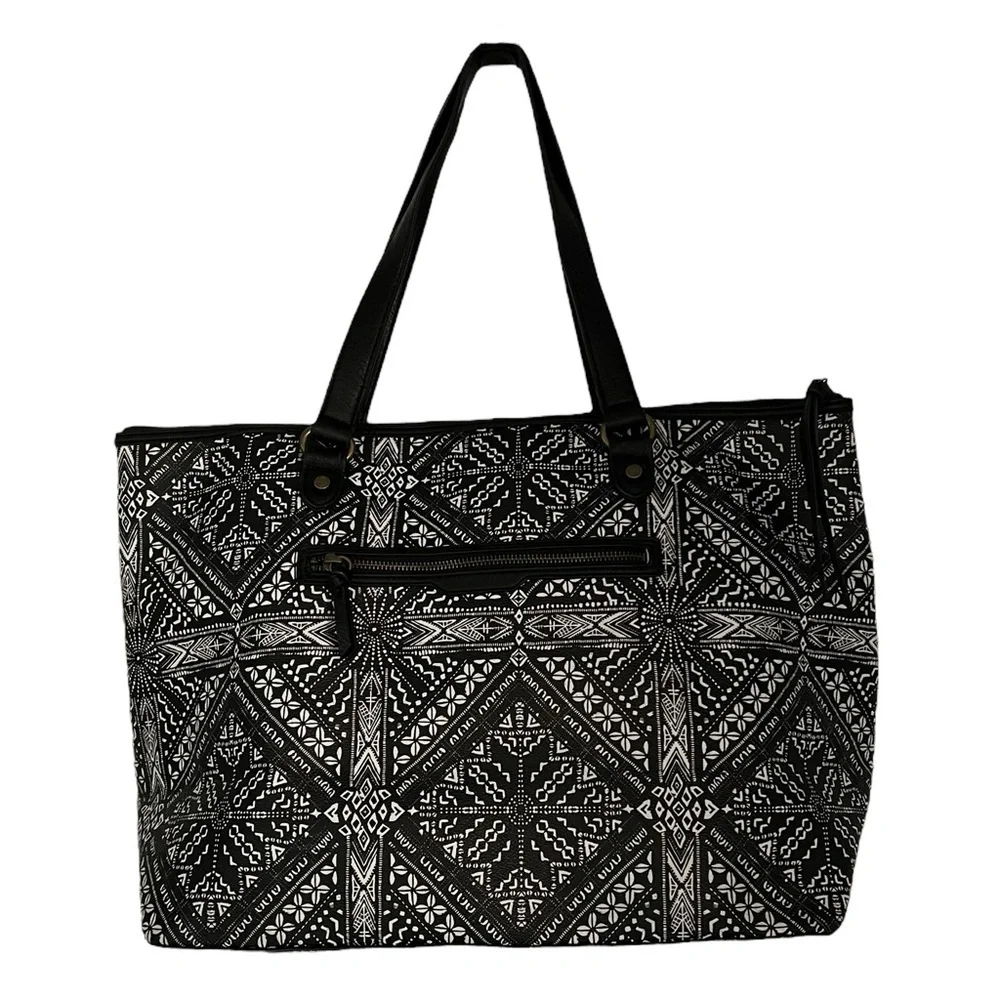 Elliott Lucca Black/White Tote Size Large
